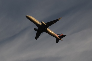 N422YX departing Washington National Airport