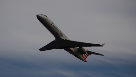 N512AE departing Washington National Airport [01]