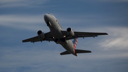 N715UW departing Washington National Airport