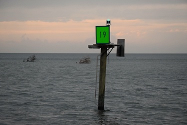 Navigational beacon on Hatteras-Ocracoke ferry route [02]