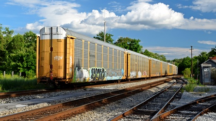 CSX freight train at Martinsburg