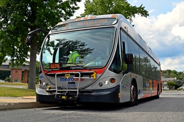 Metrobus 8064 in Indian Head