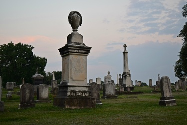 Edge Hill Cemetery near sunset [02]