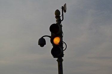 Traffic signal on 7th Street SW