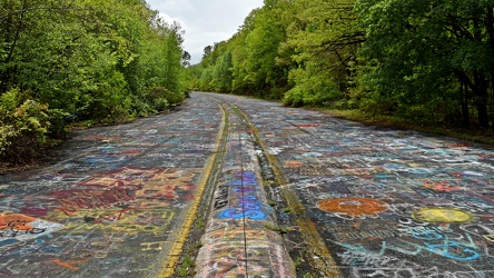 Graffiti Highway, facing north [04]