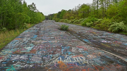 Graffiti Highway, facing north [07]