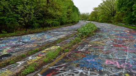 Graffiti Highway, facing north [11]