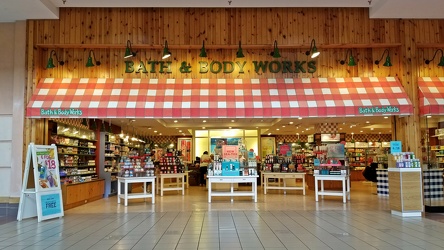 Bath & Body Works