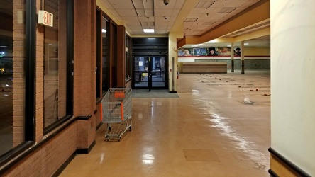 Former Shoppers Food in Olney, Maryland [02]