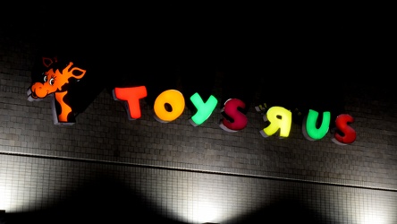 Vintage Toys "R" Us sign [04]