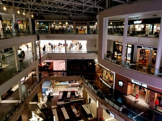 Fashion Centre at Pentagon City [02]