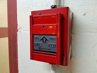 Fire alarm pull station at the Chelsea Hotel [02]