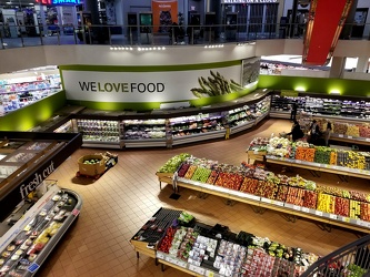 Loblaws store at Empress Walk [02]