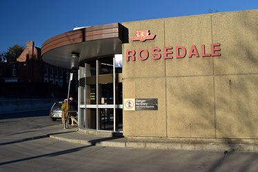 Entrance to Rosedale station [01]