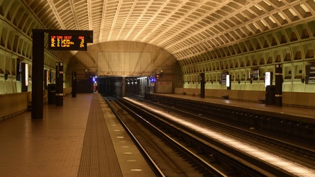 Pentagon City station [04]