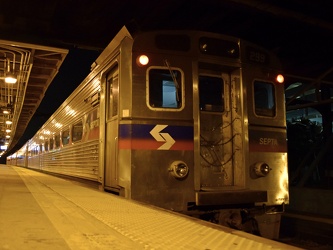 SEPTA Regional Rail train at Trenton Transit Center [02]