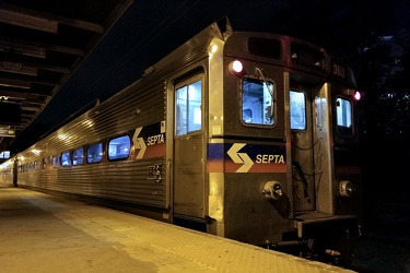 SEPTA Regional Rail train at Trenton Transit Center [03]