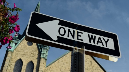 One way sign in Altoona