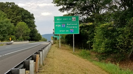 Maryland 68 vs. Interstate 68 sign [02]