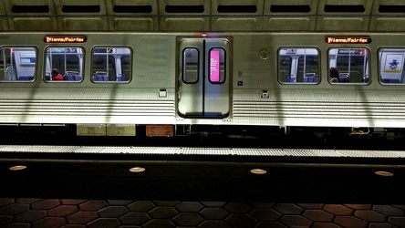 Orange Line train at Ballston-MU [02]