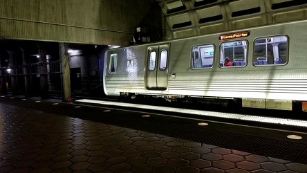 Orange Line train at Ballston-MU [01]