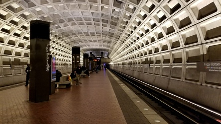 Foggy Bottom-GWU station [02]