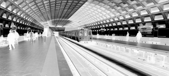 Money train at L'Enfant Plaza [02]