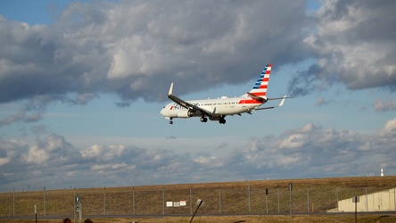 N346PR landing at Baltimore-Washington International Airport (BWI) [07]