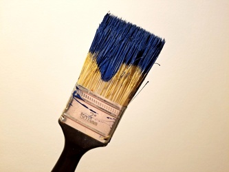 Blue paintbrush [01]