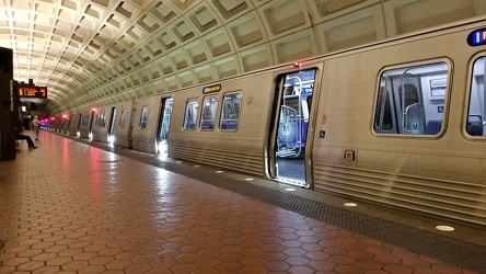 Blue Line train at Stadium-Armory station [02]