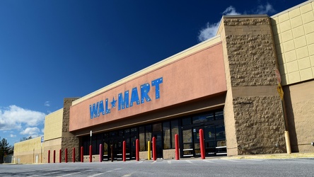 Former Walmart store in Leesburg, Virginia [01]