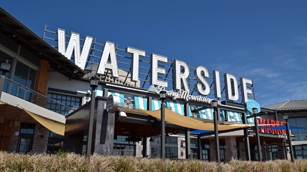 Waterside District [03]