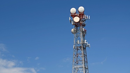 AT&T Long Lines tower near Williamsburg, Virginia [04]