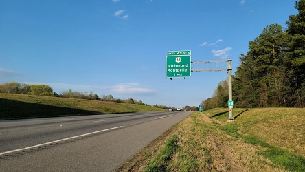 Signage for Exit 49 on Interstate 295 [01]