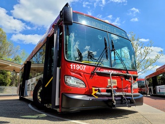 WATA bus 11907 at Williamsburg Transportation Center [01]