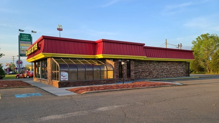 LoanMax in former Wendy's [01]