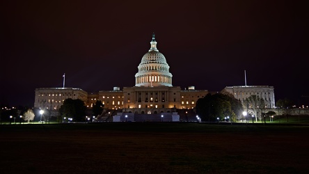 United States Capitol at night [03]