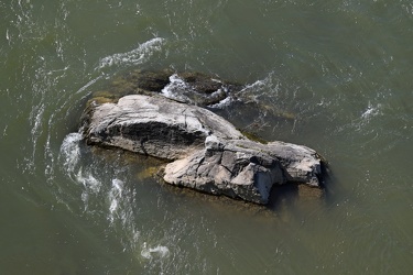 Rocks in the Potomac River [01]