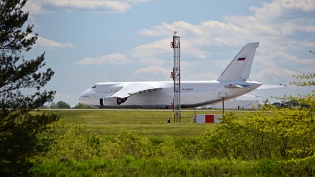 RA-82042 at BWI