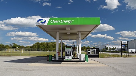 CNG fueling station at BWI [05]