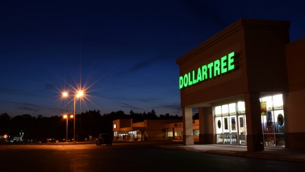 Dollar Tree in Waynesboro, Pennsylvania [02]