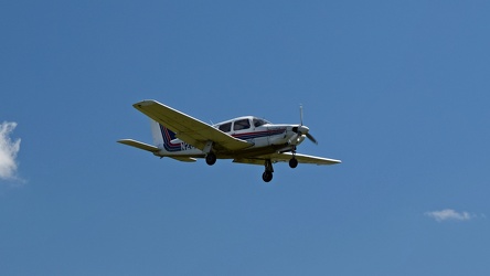 N2927Q lands at the Montgomery County Airpark [01]