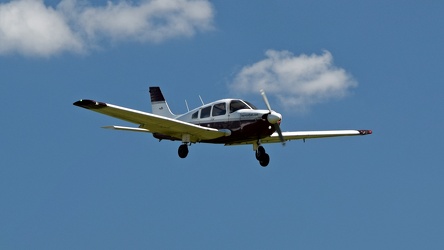 N8948C lands at the Montgomery County Airpark