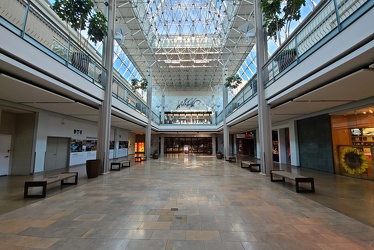 Lord & Taylor in Columbia, Maryland [01]