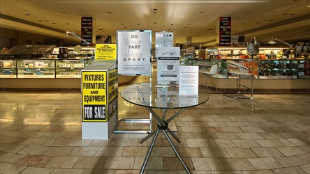 Lord & Taylor in Columbia, Maryland [04]