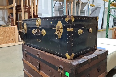 Steamer trunk at Habitat ReStore [05]