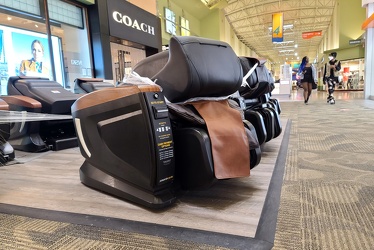 Closed massage chairs at Arundel Mills [02]