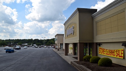 Gordmans in Waynesboro, Pennsylvania [30]