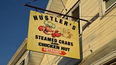 Sign for Hustler's Steamed Crabs and Chicken Hut