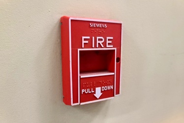 Fire alarm pull station at Martin's in Waynesboro, Pennsylvania [01]